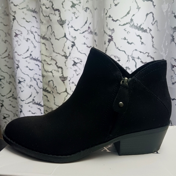 Booties - Picture 2 of 4